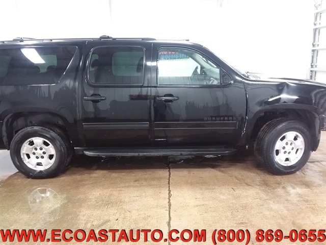 Used 2009 Chevrolet Suburban LT AWD/4WD image 2