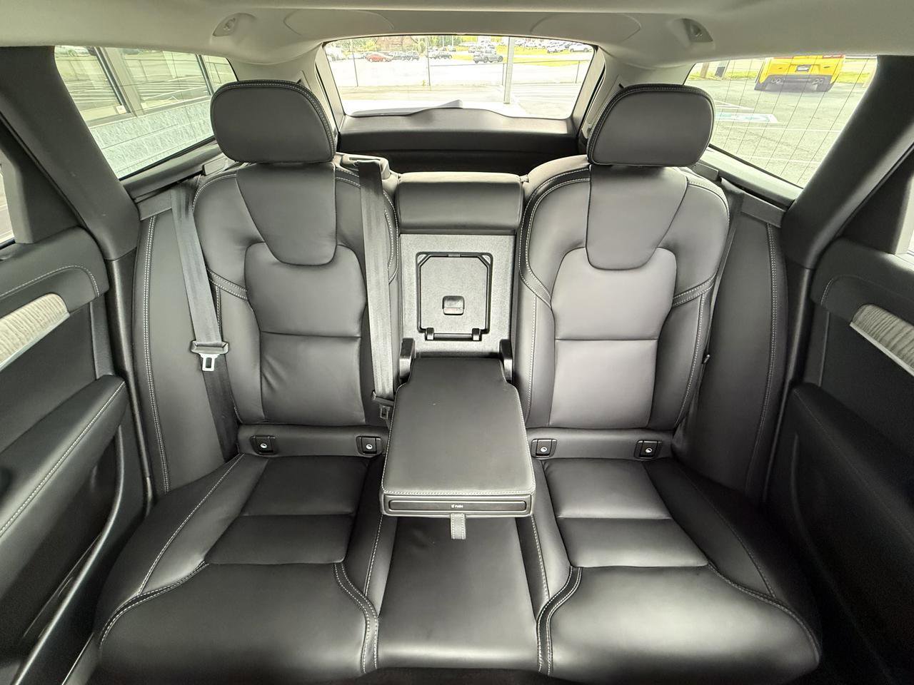 Used 2024 Volvo V90 B6 Cross Country Ultimate AWD/4WD image 41