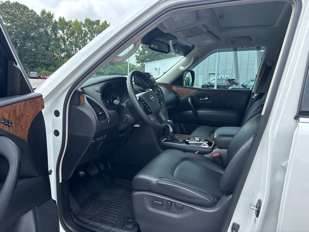 Used 2023 Nissan Armada SL w/ Captain's Chairs Package RWD image 5