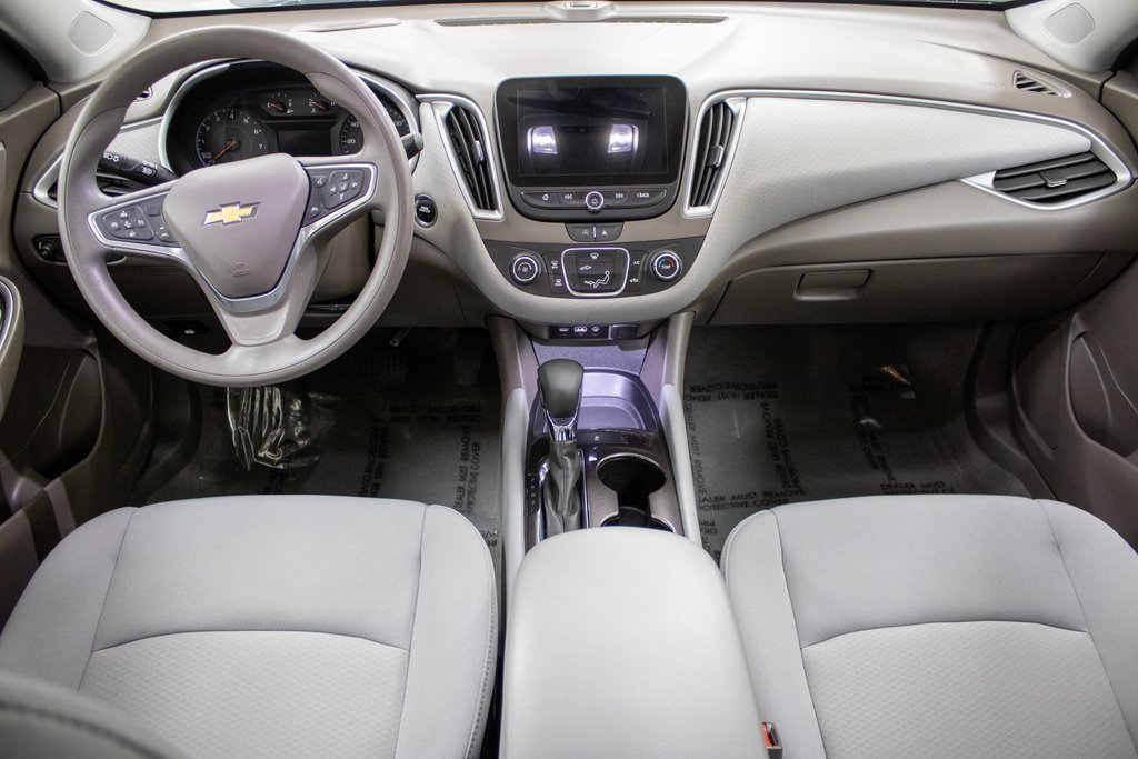 Used 2023 Chevrolet Malibu LS image 7