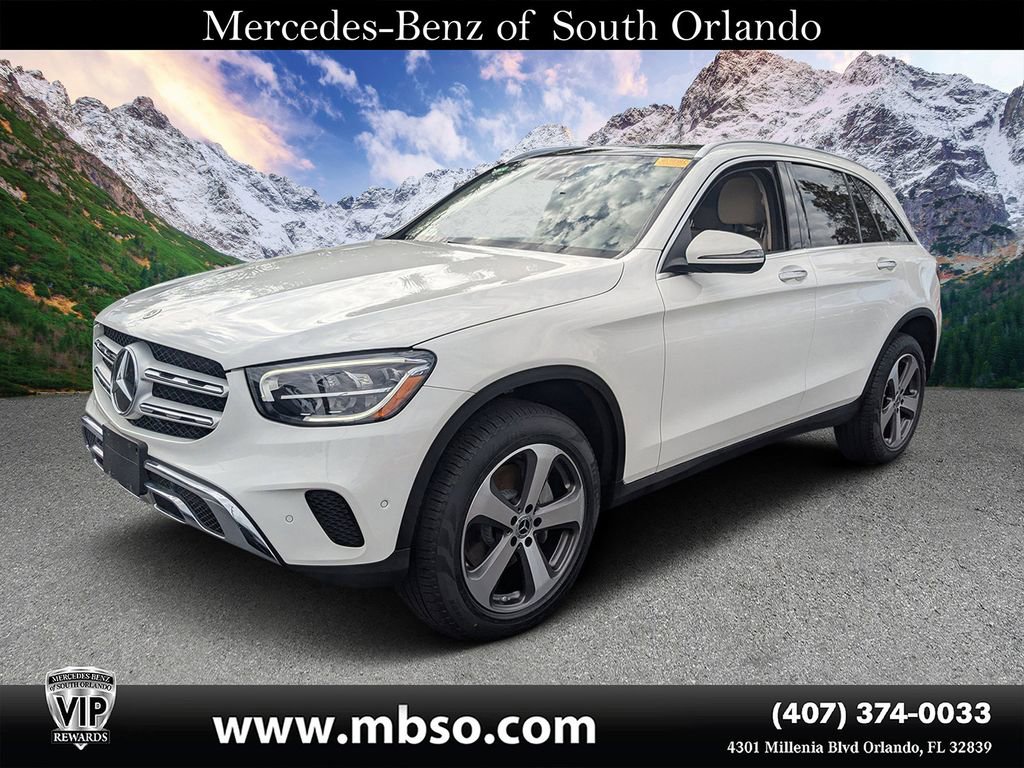 Certified 2022 Mercedes-Benz GLC 300 4MATIC w/ Premium Package Lite image 21