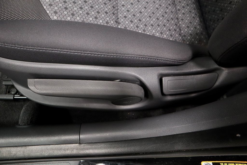 Used 2018 Hyundai Ioniq Blue image 23