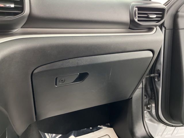 Used 2022 Ford Explorer XLT image 39