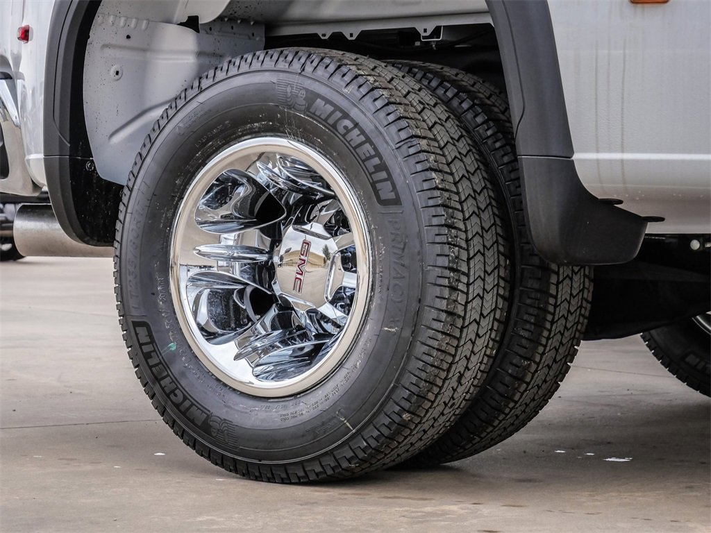 New 2026 GMC Sierra 3500 SLE w/ SLE Value Package image 10