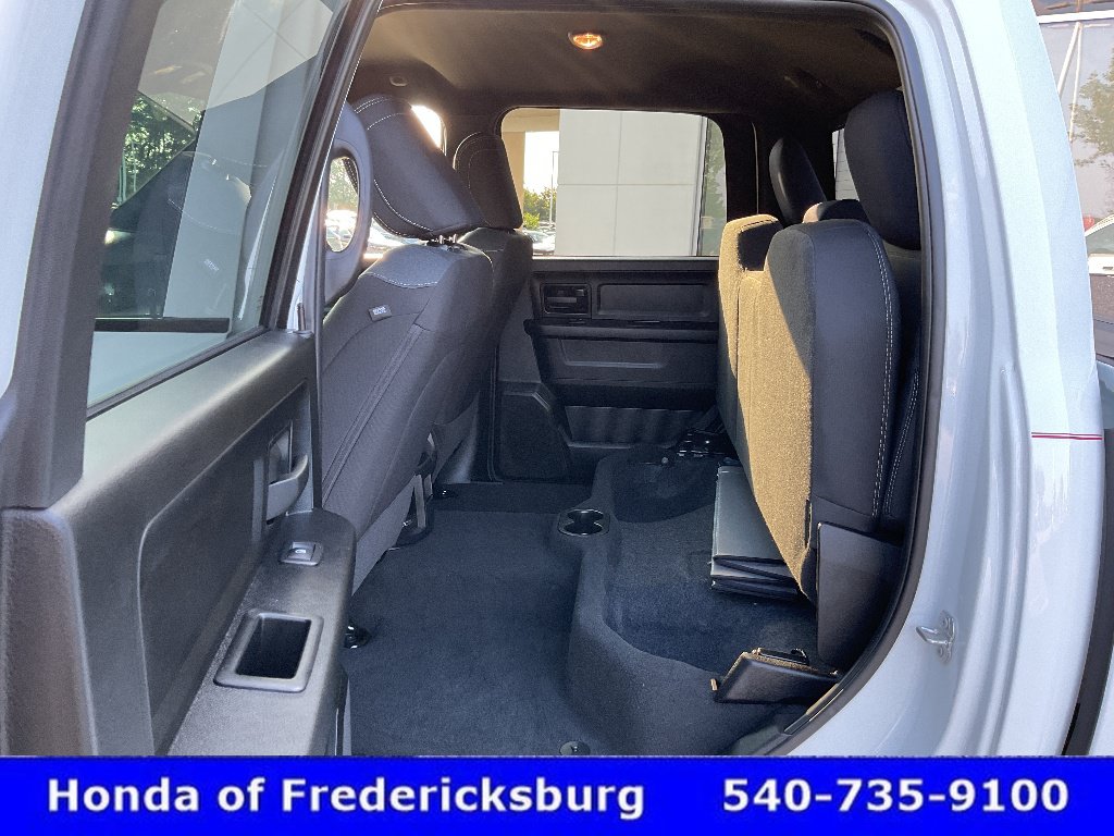 Used 2024 RAM 2500 Tradesman w/ Chrome Appearance Group AWD/4WD image 20