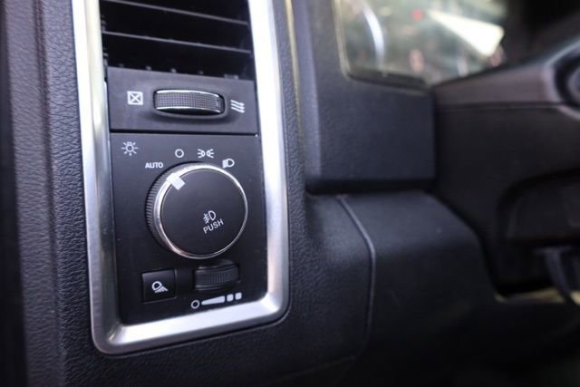 Used 2018 RAM 2500 Power Wagon w/ Leather & Luxury Group image 18