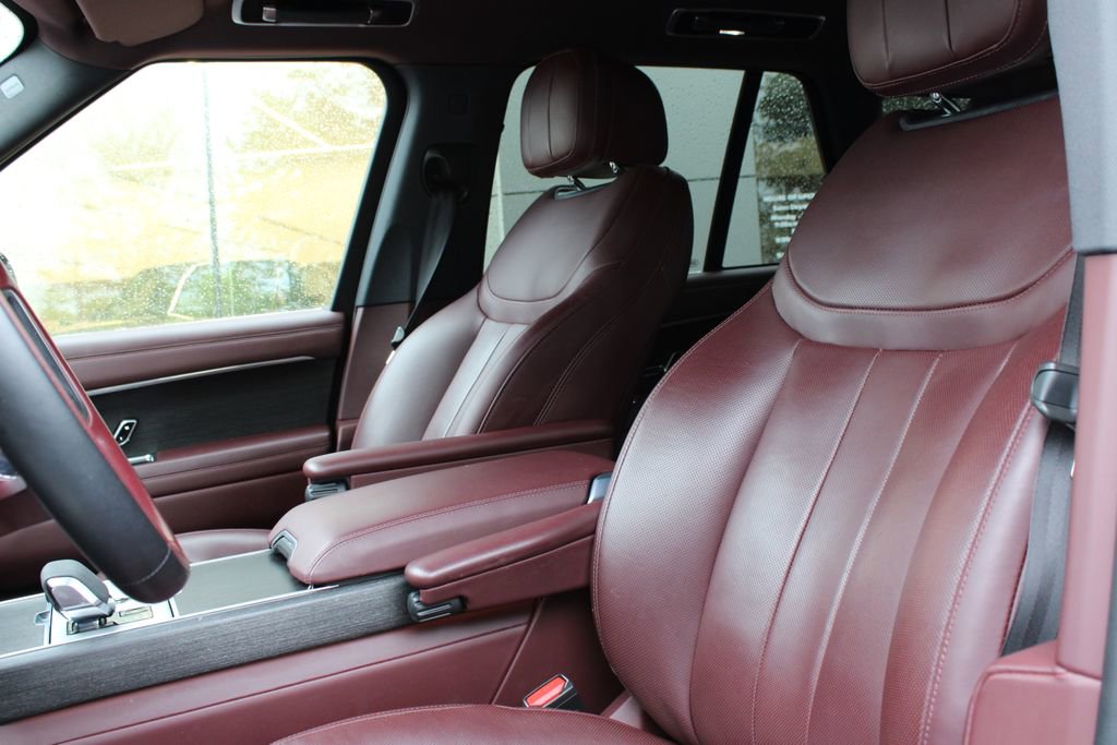 Used 2024 Land Rover Range Rover SE AWD/4WD image 19