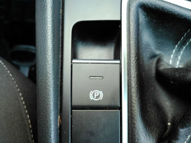 Used 2023 Volkswagen Jetta Sport image 36