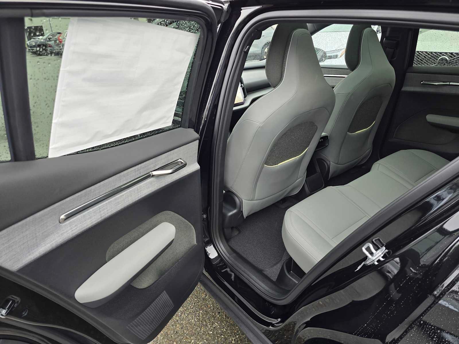New 2026 Volvo EX30 Cross Country Ultra w/ Protection Package Premier AWD/4WD image 15