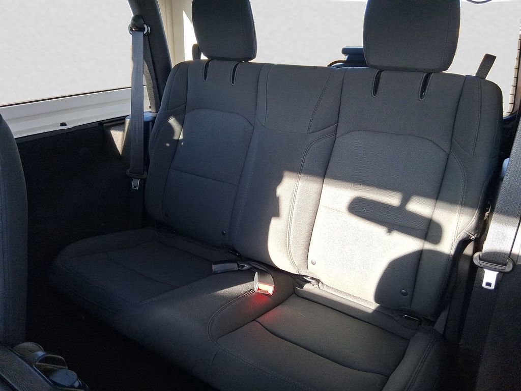 Used 2021 Jeep Wrangler Sport image 10