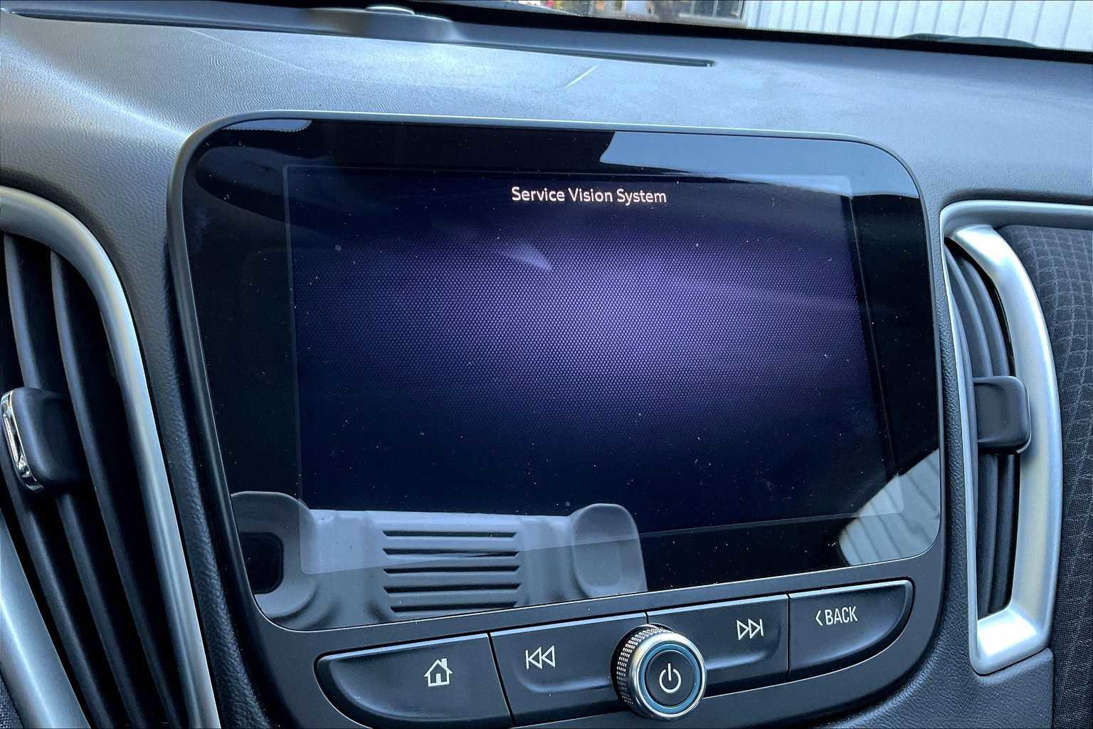 Used 2023 Chevrolet Malibu LS image 26