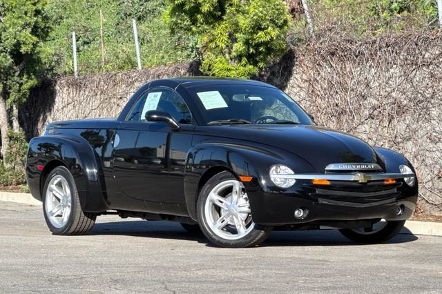 Used 2004 Chevrolet SSR w/ Preferred Equipment Group image 10