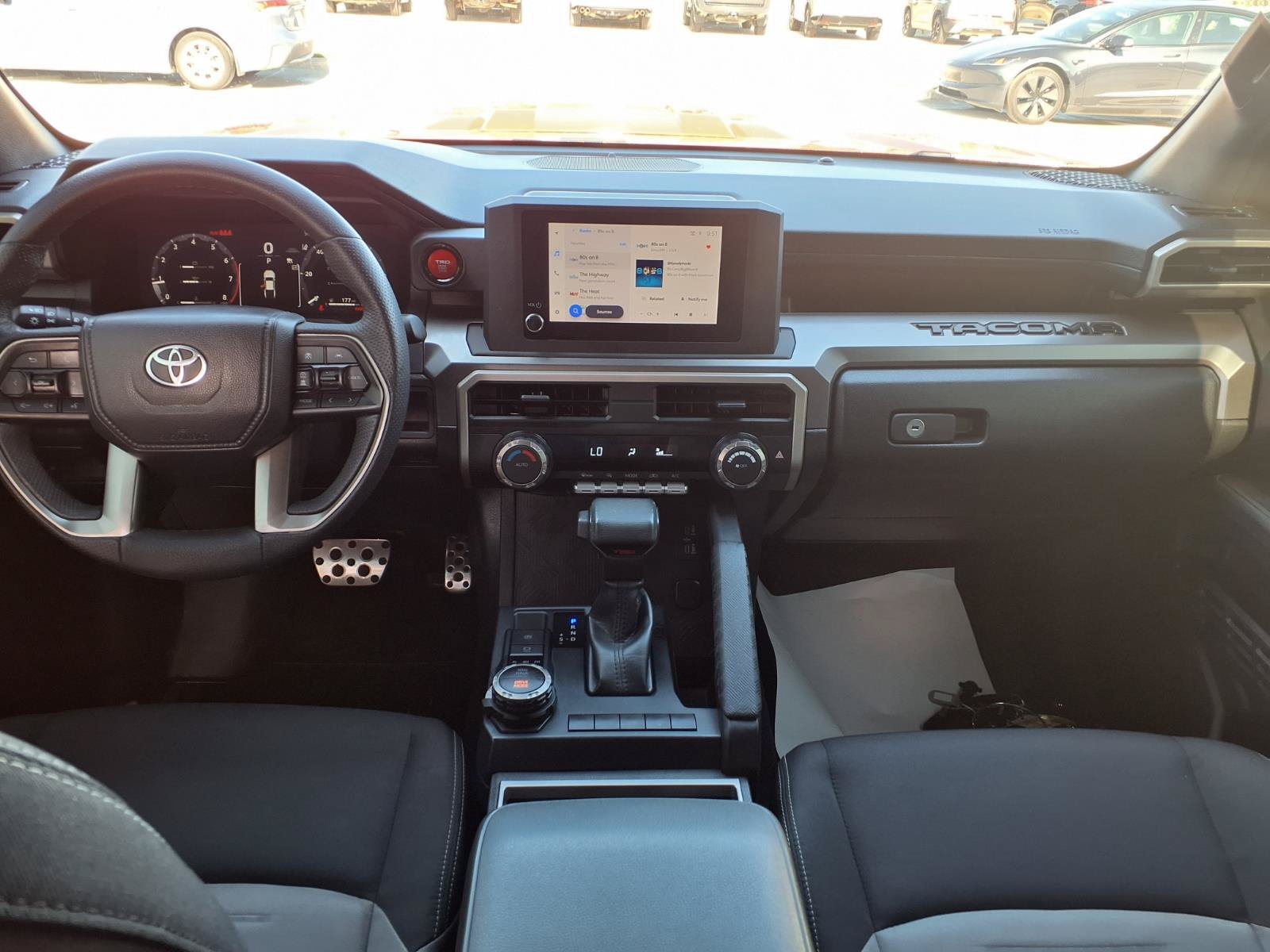 Used 2025 Toyota Tacoma TRD Sport AWD/4WD image 11