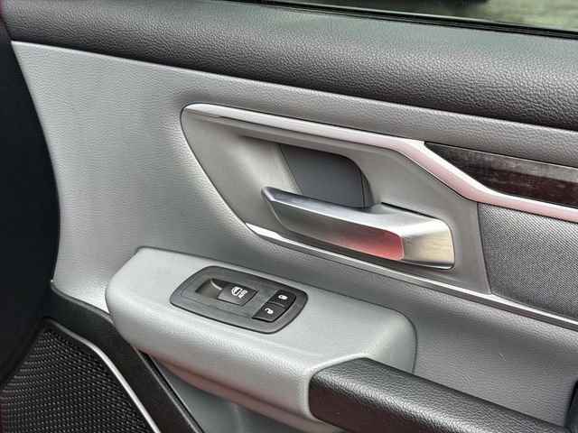 Used 2020 RAM 1500 Big Horn AWD/4WD image 9