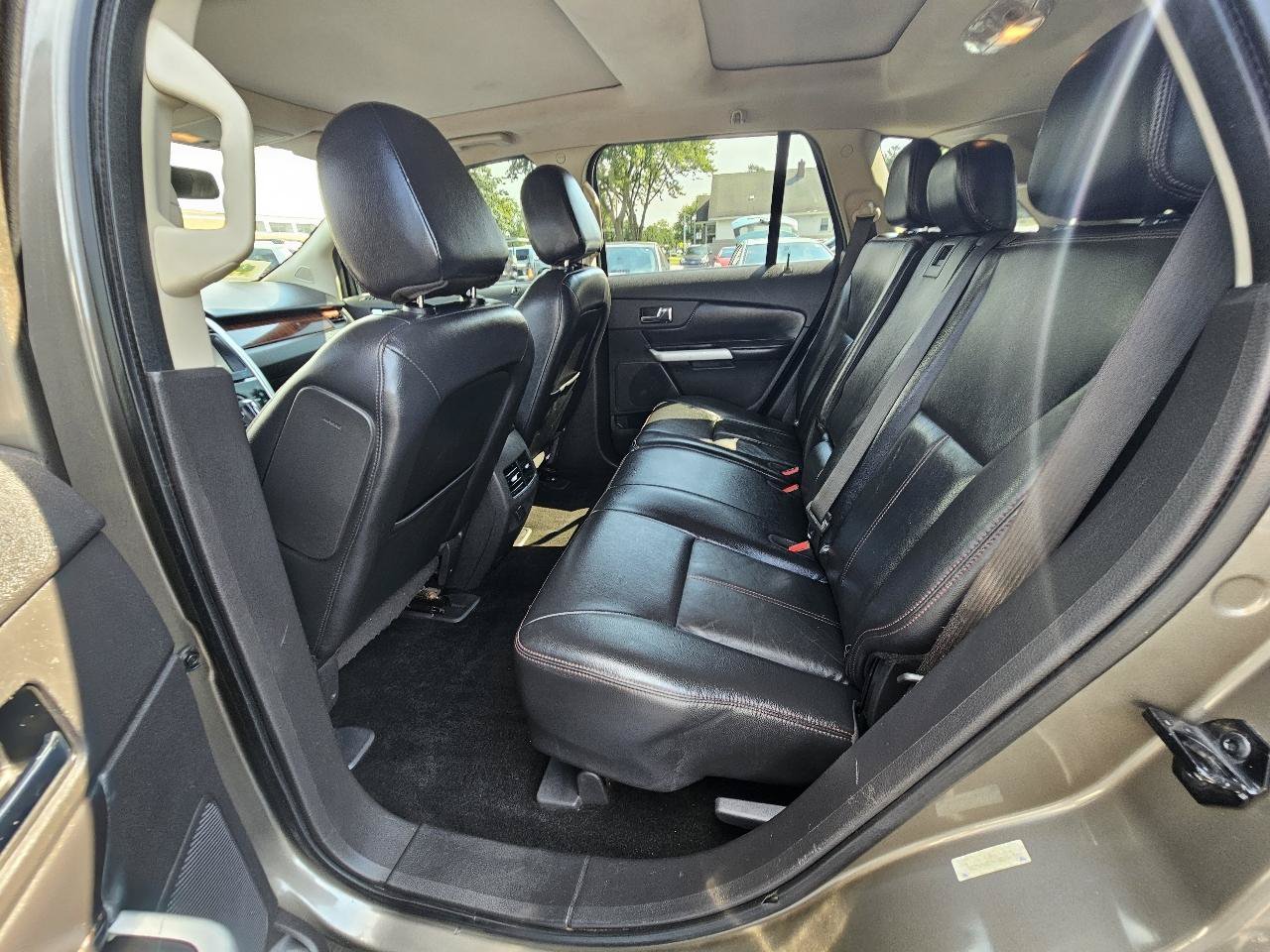 Used 2013 Ford Edge Limited FWD image 22
