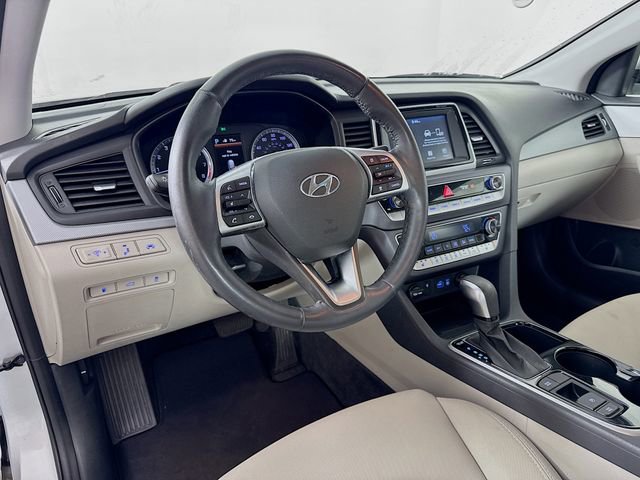 Used 2019 Hyundai Sonata SEL w/ Tech Package 02 image 12