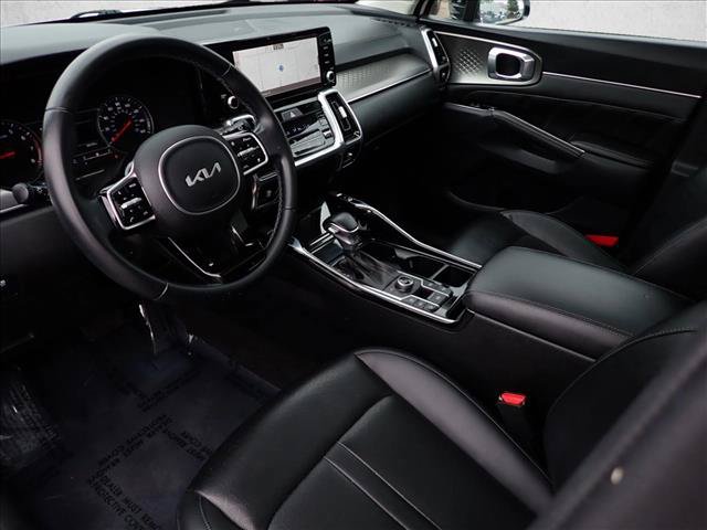 Used 2022 Kia Sorento SX AWD/4WD image 12