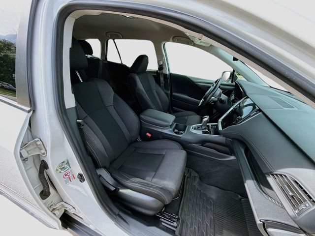 Used 2020 Subaru Outback Premium w/ Popular Package #1 AWD/4WD image 14