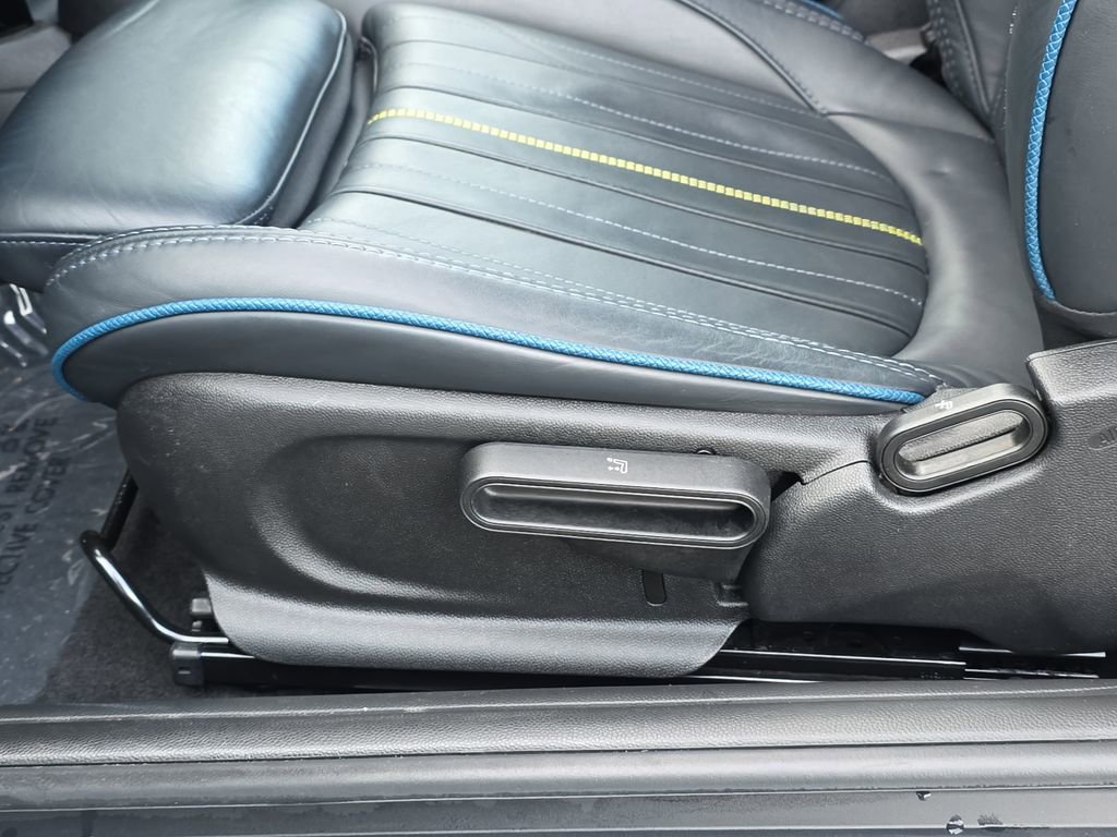 Used 2021 MINI Cooper S w/ Sidewalk Package image 31