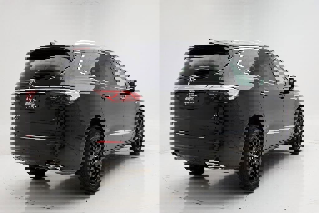 Used 2023 Buick Enclave Essence w/ Experience Buick Package image 9