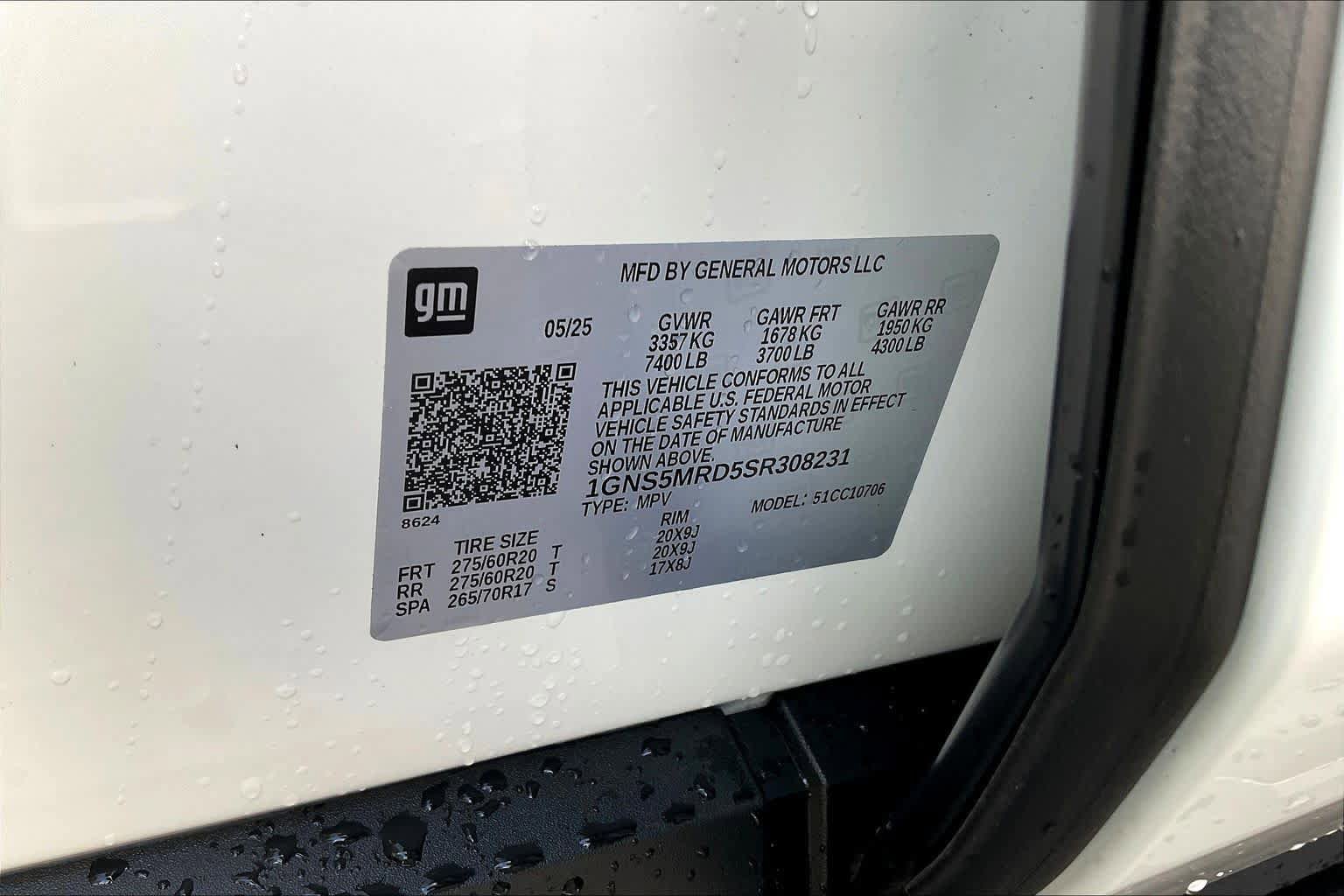 Certified 2025 Chevrolet Tahoe LS RWD image 31