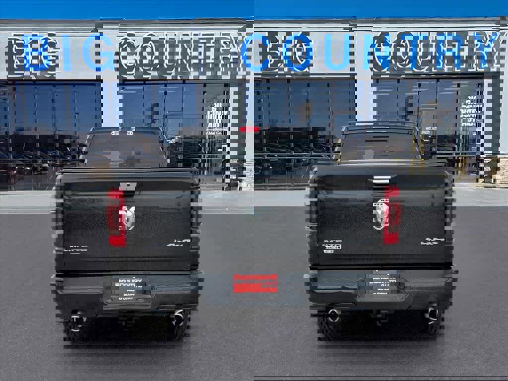 Used 2020 RAM 1500 Limited image 3