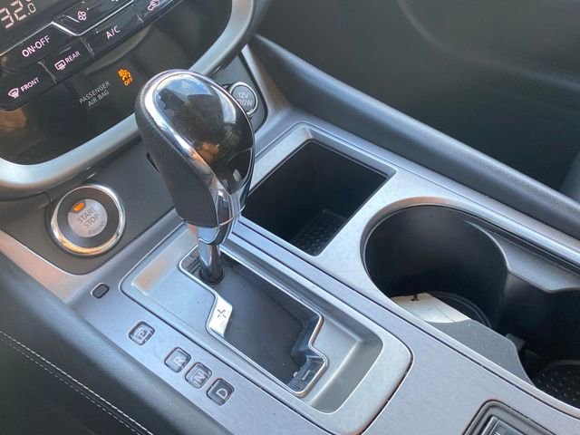 Used 2024 Nissan Murano SV AWD/4WD image 14