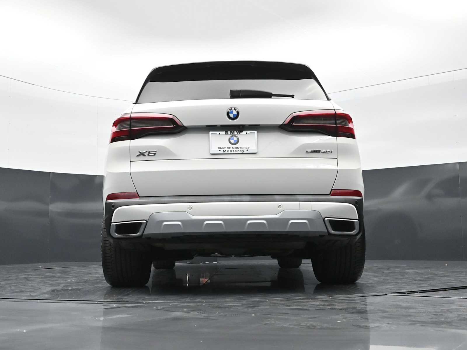 Used 2022 BMW X5 sDrive40i w/ Premium Package RWD image 30