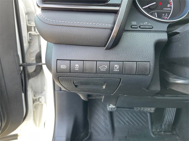 Used 2020 Toyota Camry SE image 26