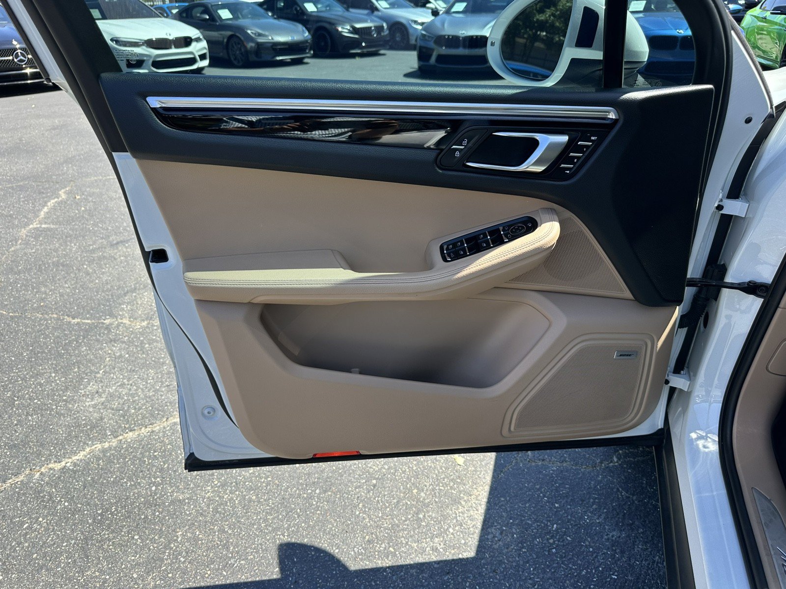 Used 2021 Porsche Macan S AWD/4WD image 27