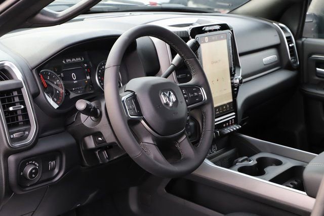 New 2026 RAM 2500 Big Horn AWD/4WD image 13