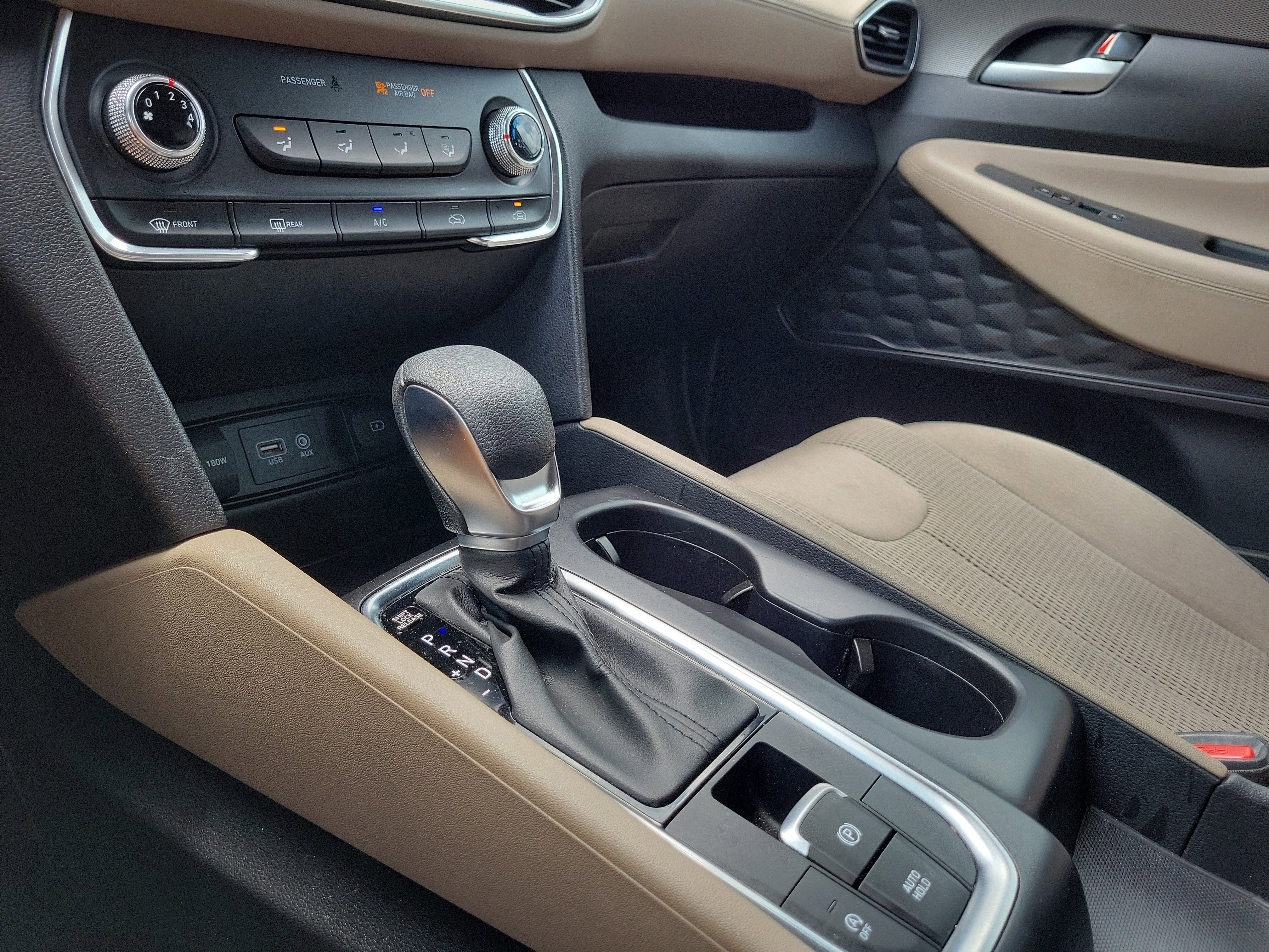 Used 2020 Hyundai Santa Fe SE FWD image 27