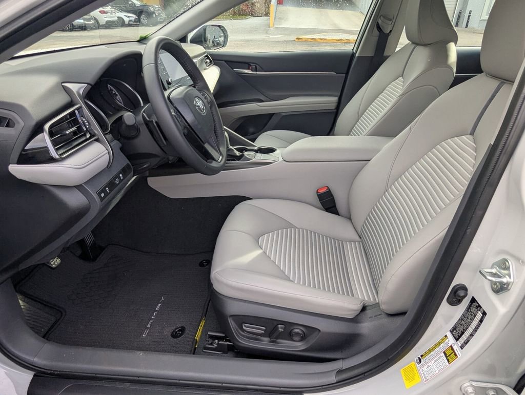Certified 2024 Toyota Camry SE w/ Convenience Package image 24