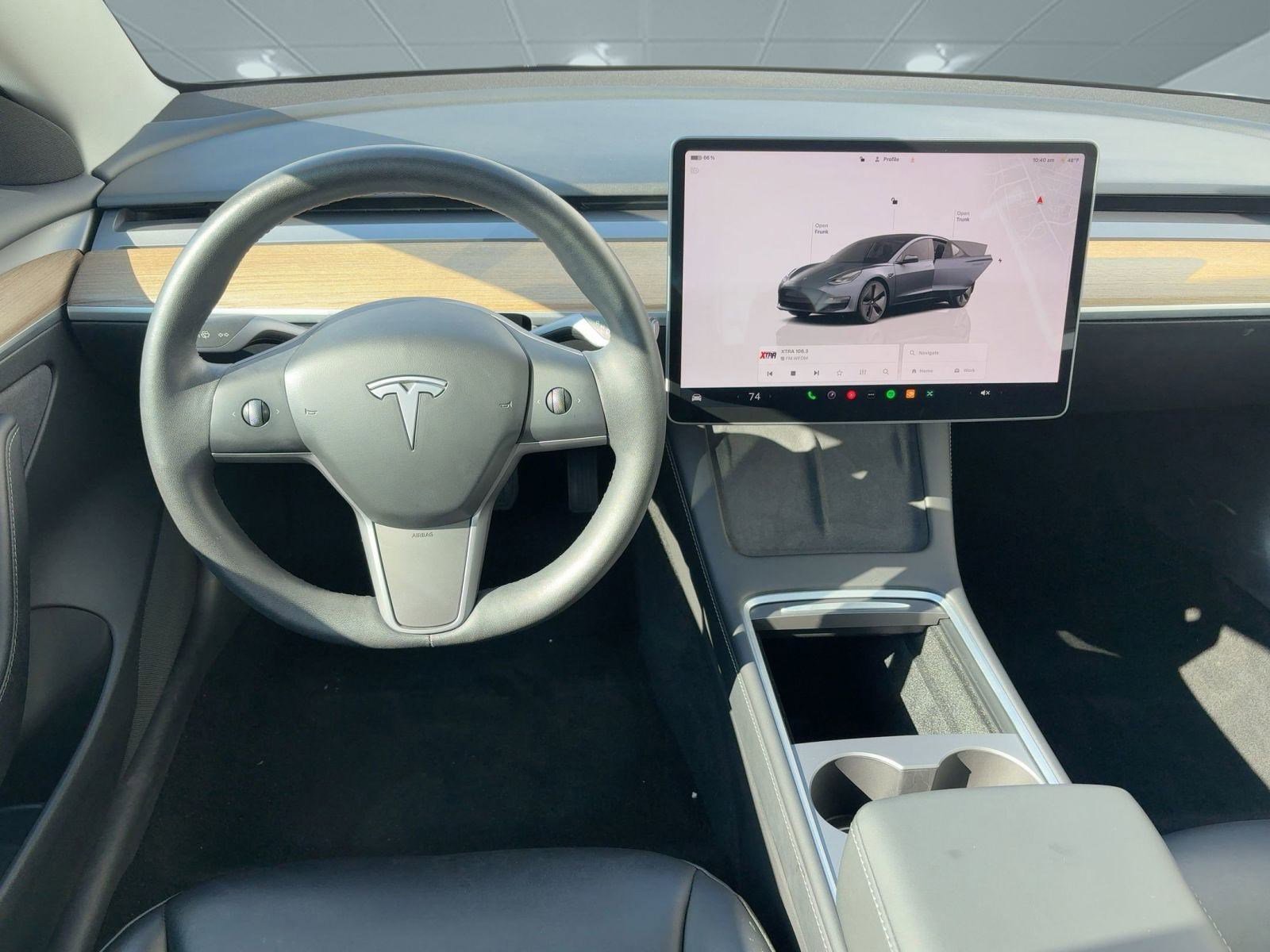 Used 2023 Tesla Model 3 Standard Range image 27