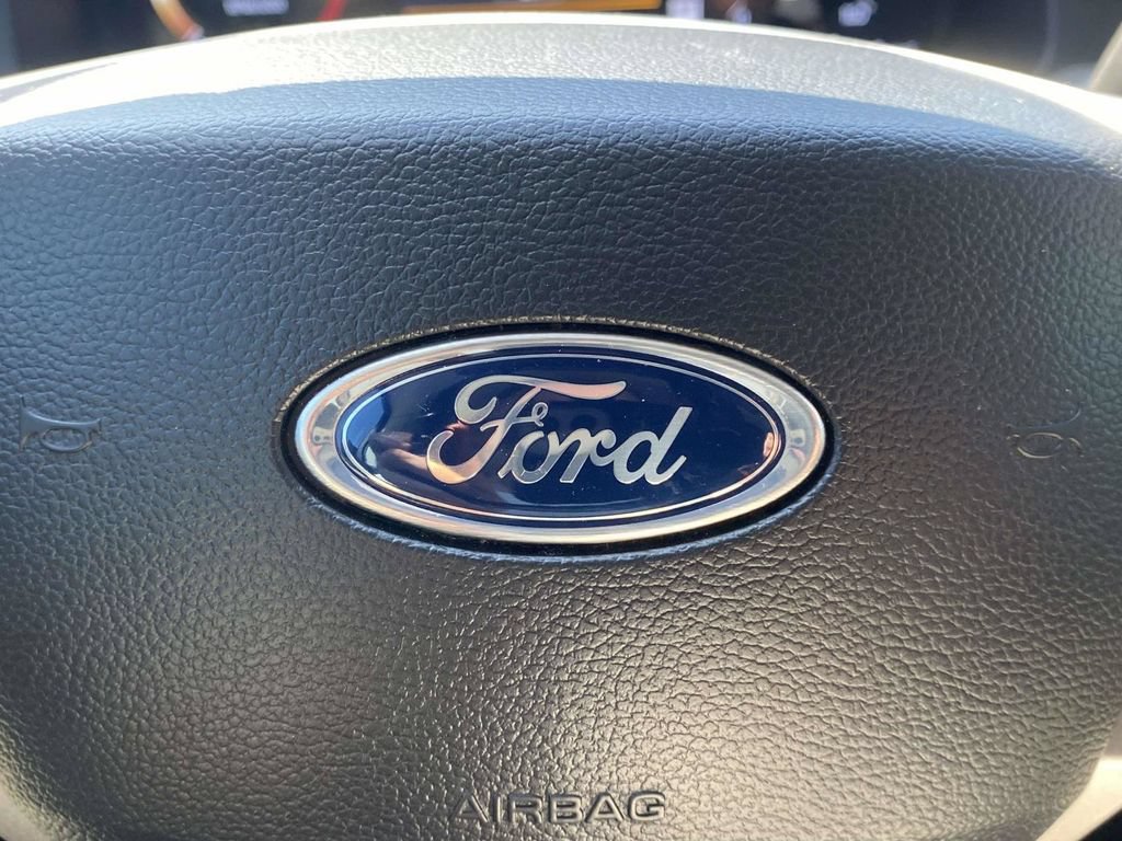 Used 2025 Ford Explorer Active RWD image 25