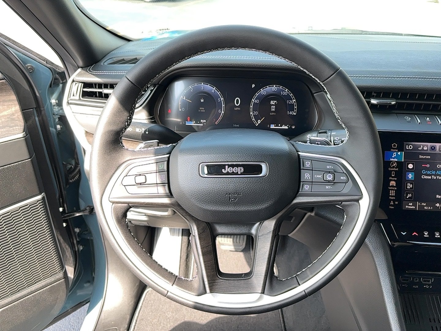 New 2026 Jeep Grand Cherokee L Limited AWD/4WD image 27