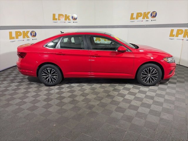 Used 2021 Volkswagen Jetta S image 2