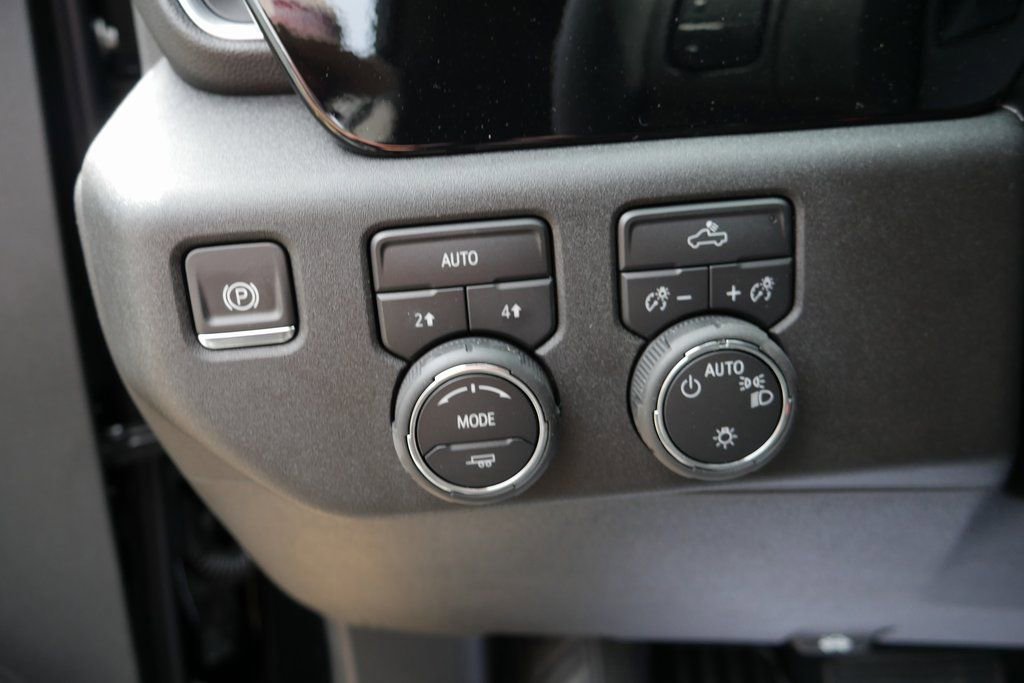 New 2026 Chevrolet Silverado 1500 LT w/ Leather Package image 11