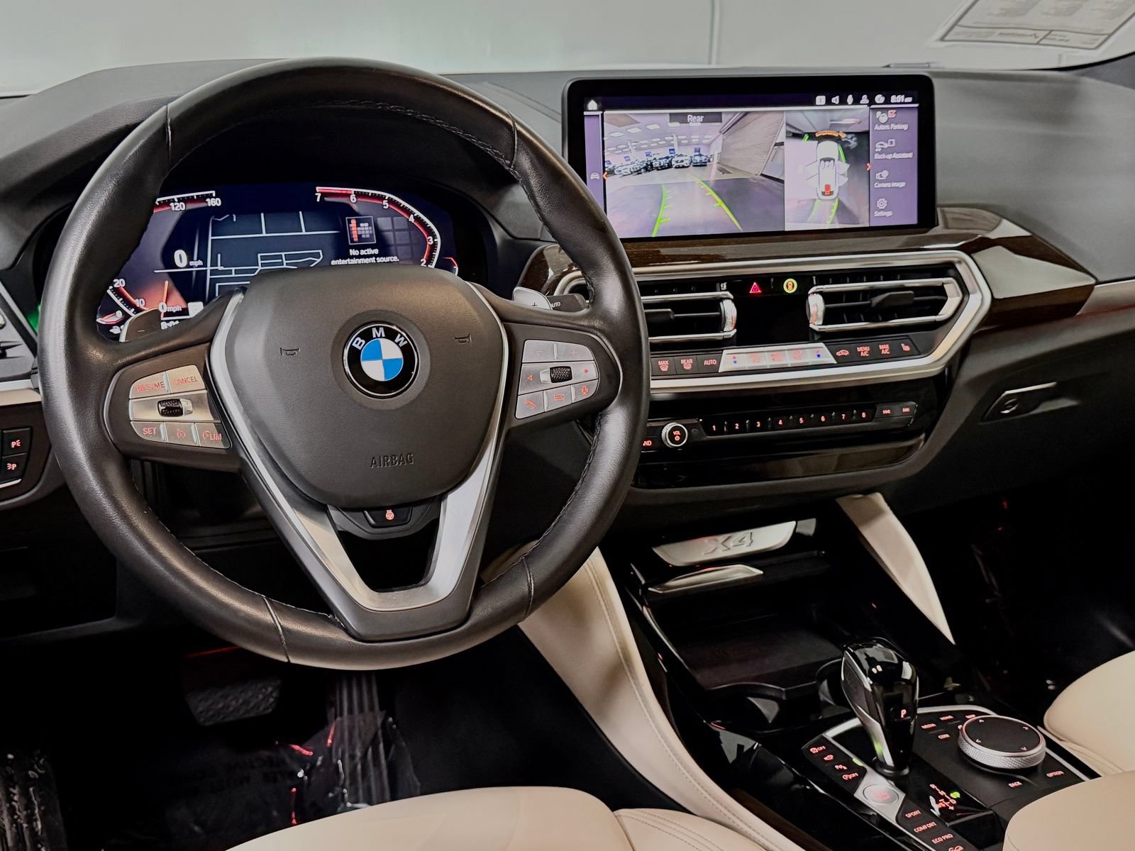 Used 2023 BMW X4 xDrive30i w/ Parking Assistance Package AWD/4WD image 34