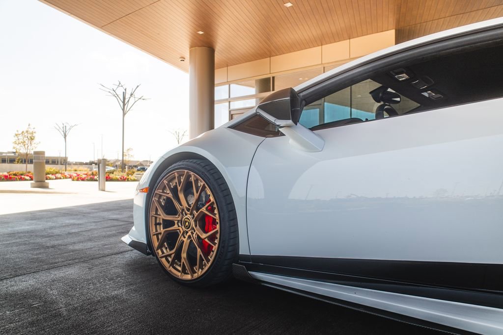 Used 2015 Lamborghini Huracan LP 610-4 image 10