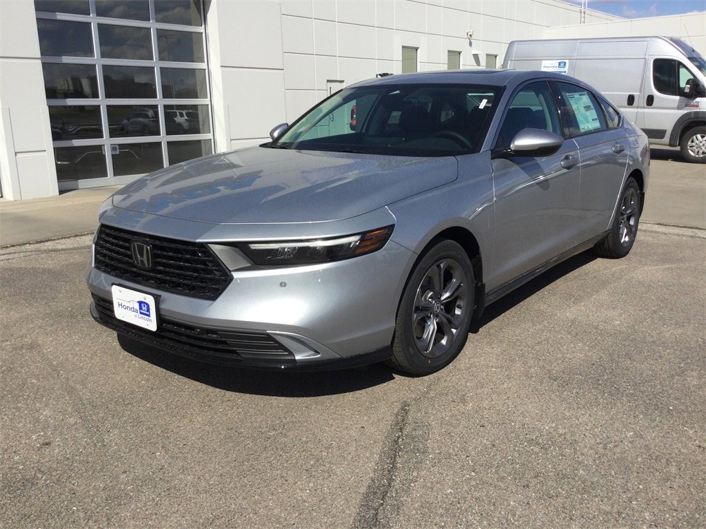 New 2025 Honda Accord EX-L image 9