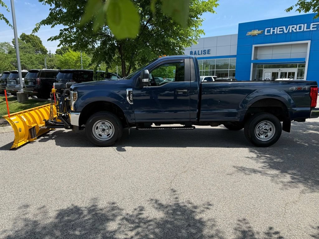 Used 2018 Ford F250 XL w/ Power Equipment Group AWD/4WD image 2