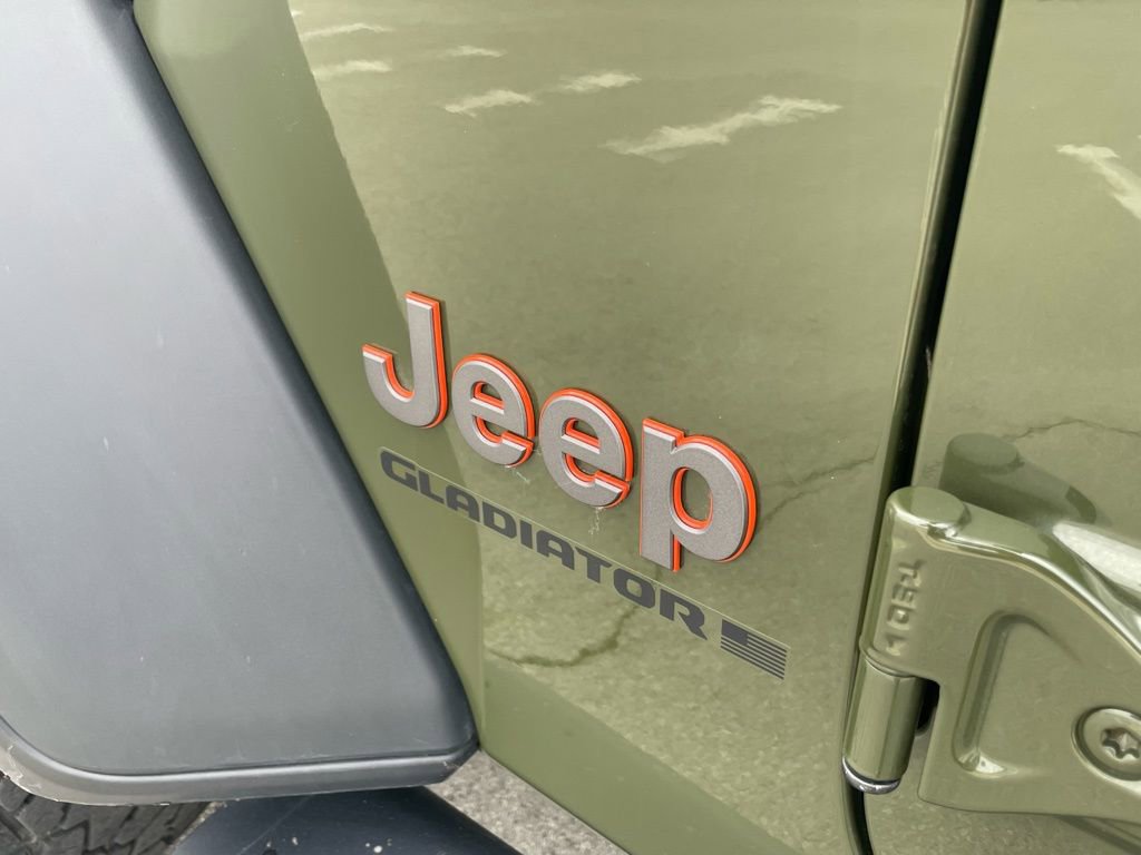 Used 2023 Jeep Gladiator Mojave w/ LED Lighting Group image 32