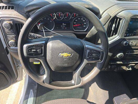 Used 2022 Chevrolet Silverado 3500 LT w/ Gooseneck/5TH Wheel Package AWD/4WD image 11