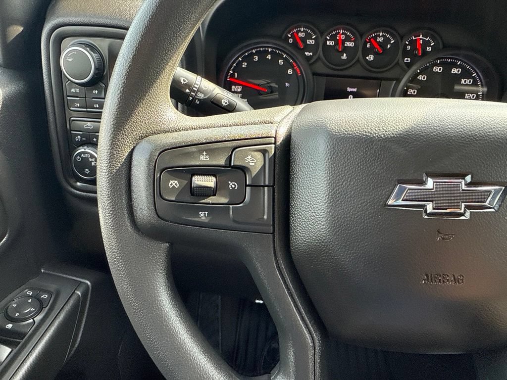 Used 2026 Chevrolet Silverado 1500 Custom Trail Boss AWD/4WD image 26