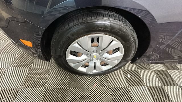Used 2016 Chevrolet Cruze LS FWD image 9