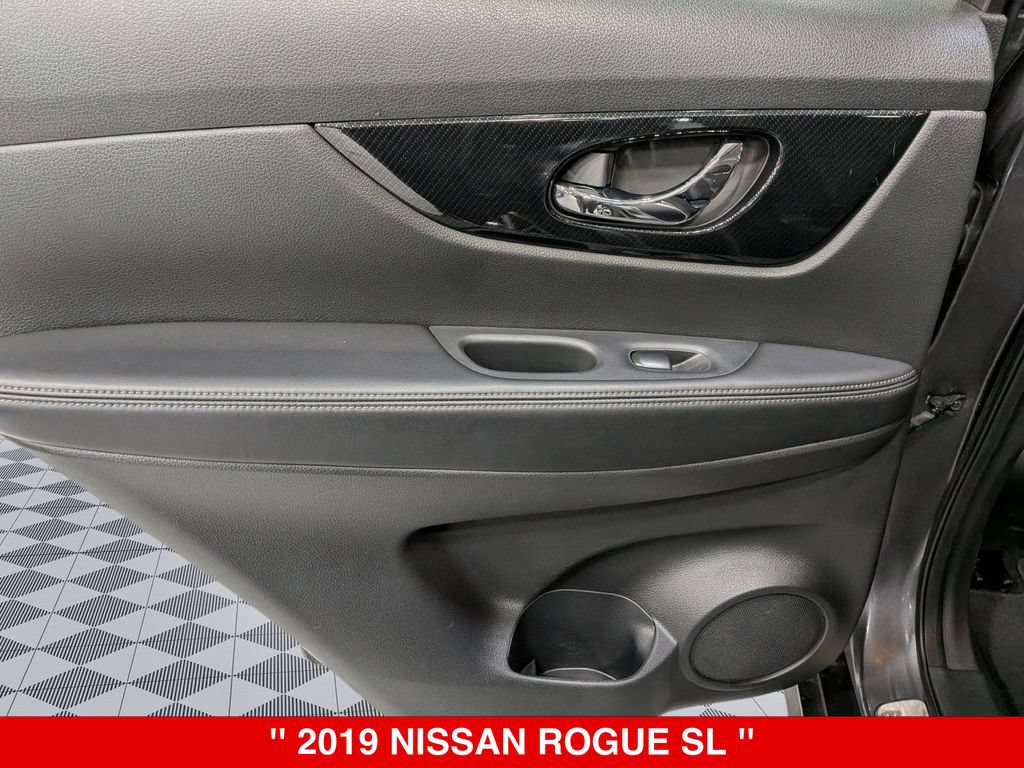 Used 2019 Nissan Rogue SL w/ Premium Package AWD/4WD image 28