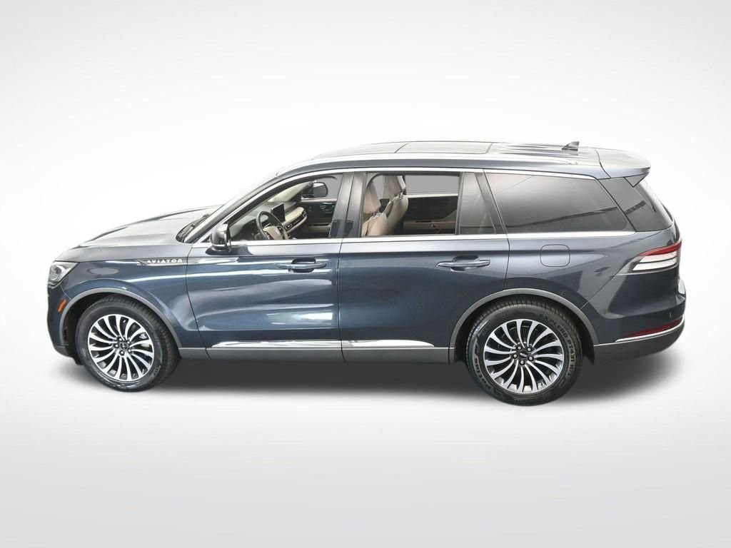 Used 2022 Lincoln Aviator Reserve w/ Elements Package Plus image 59