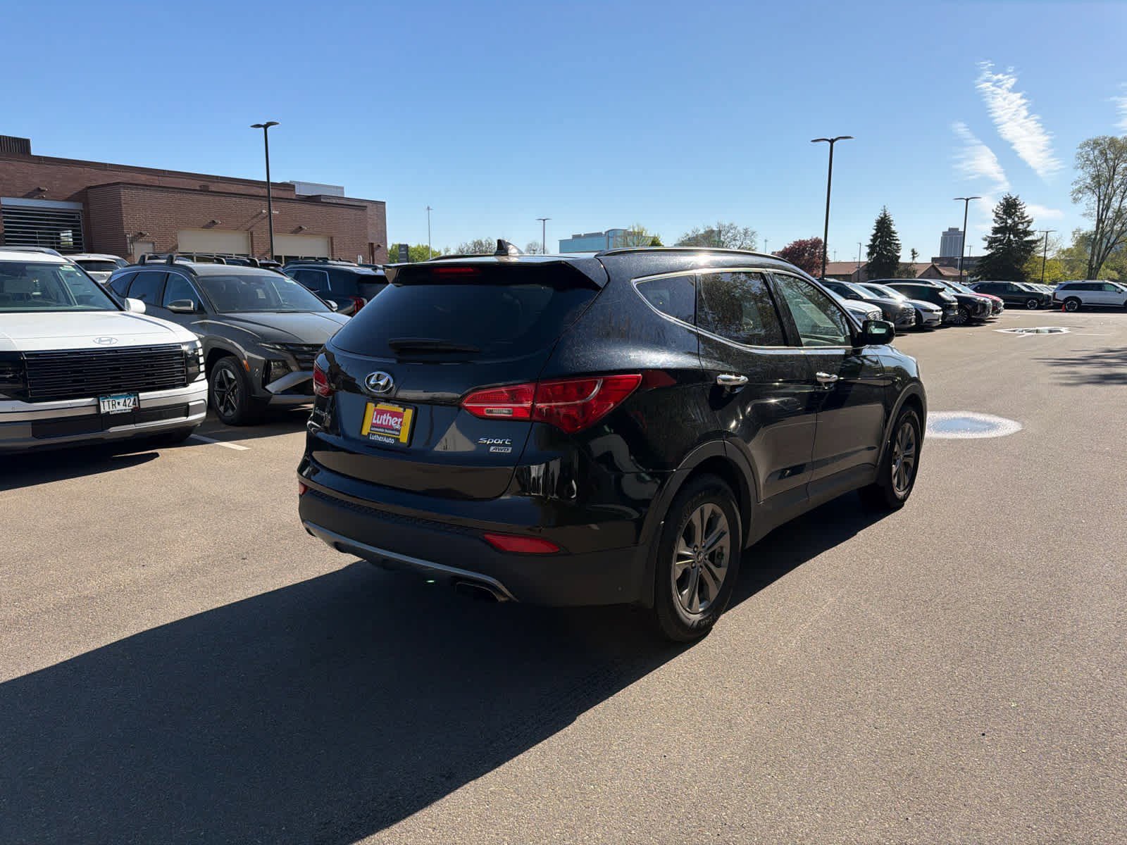 Used 2014 Hyundai Santa Fe Sport w/ Technology Package 04 AWD/4WD image 2