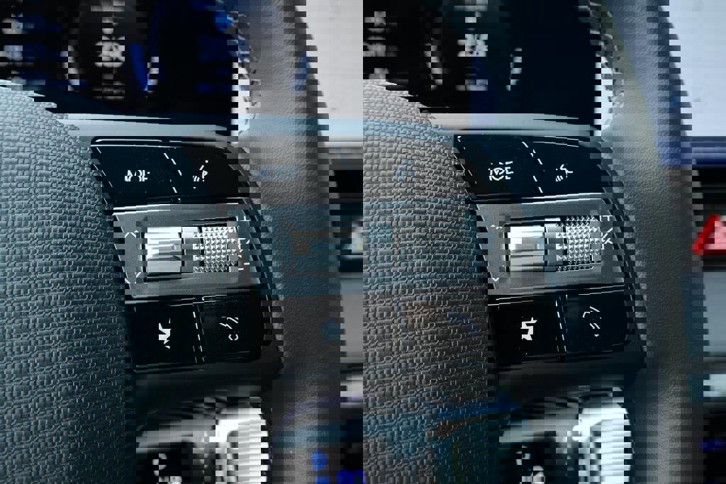 New 2025 Hyundai Ioniq 5 SEL image 11